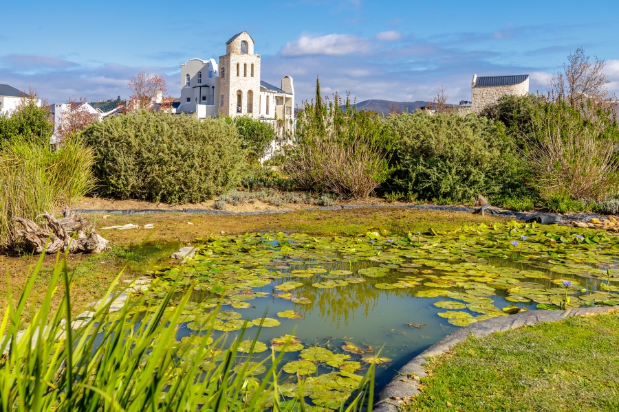 2 Bedroom Property for Sale in Koelenhof AH Western Cape